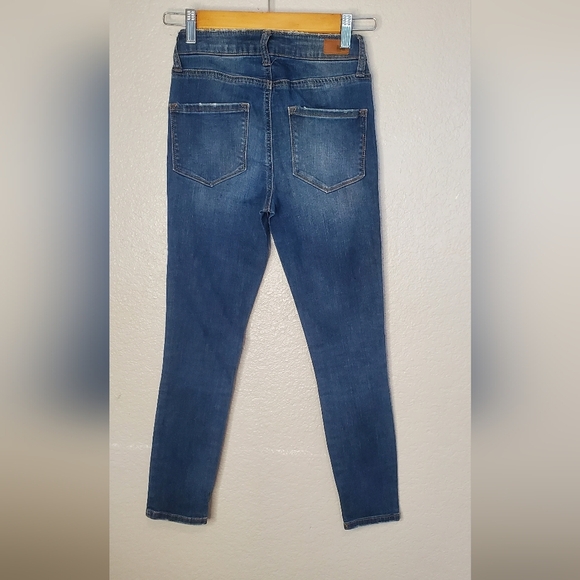 💚5/$25 RSQ Tillys Cali High Rise Ankle Skinny Distressed Dark Wash Jeans Size 0 - Picture 5 of 6
